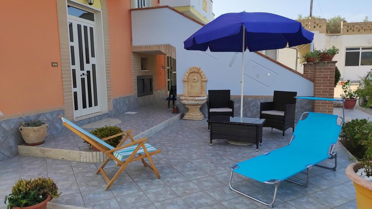 B&B I Tre Ulivi Morro dʼOro Eksteriør billede