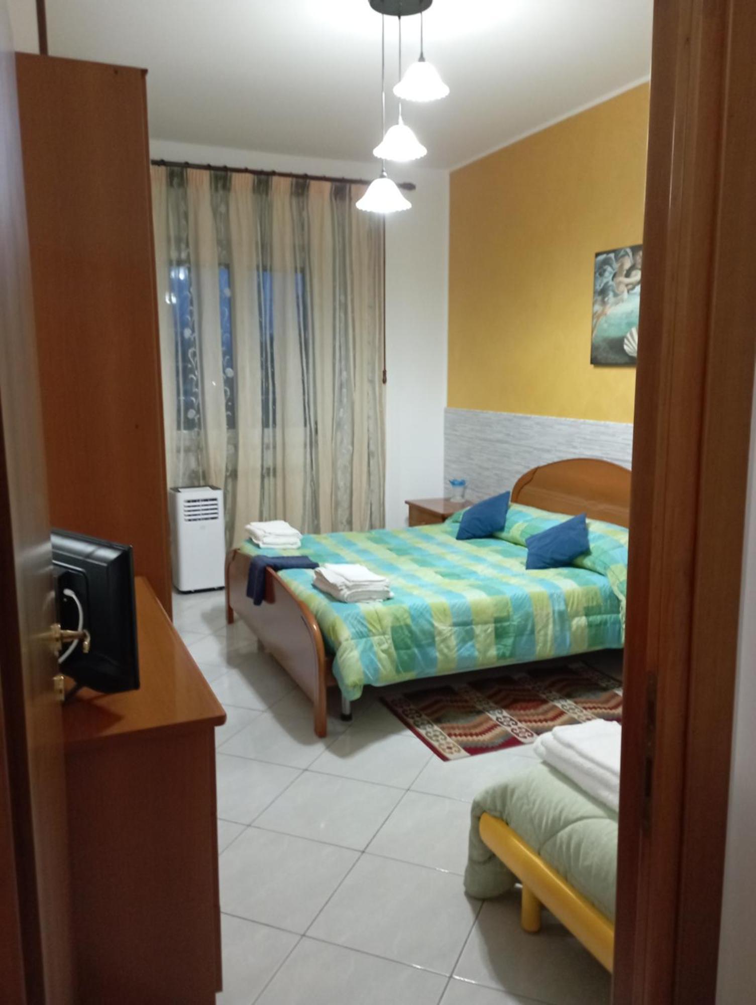 B&B I Tre Ulivi Morro dʼOro Eksteriør billede