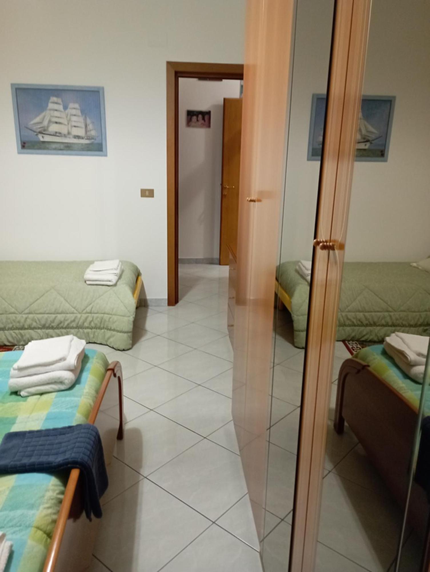 B&B I Tre Ulivi Morro dʼOro Eksteriør billede